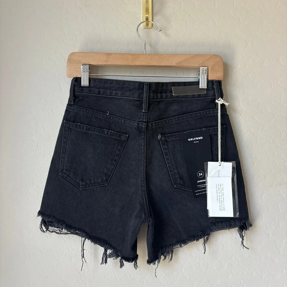 NWT GRLFRND Denim Shorts Jourdan‎ Tomboy Low Rise Denim Shorts Black Size 24